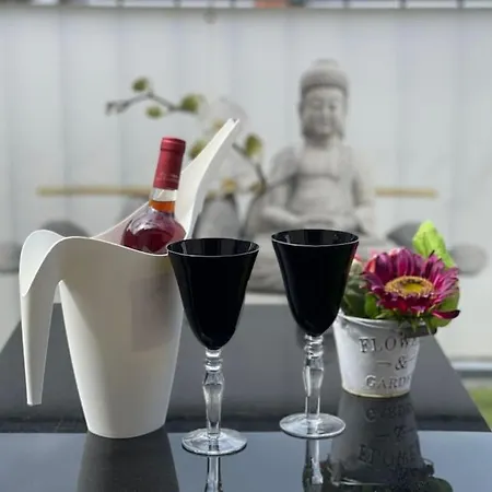 아파트 Berg Messe Og, 2 Zimmer, Homeoffice, W-lan 베르기슈글라트바흐