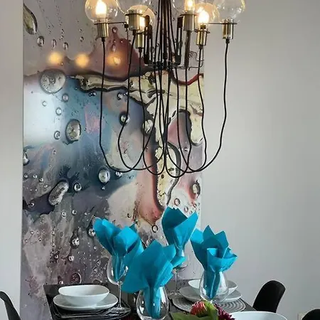 Berg Messe Og, 2 Zimmer, Homeoffice, W-lan * 베르기슈글라트바흐