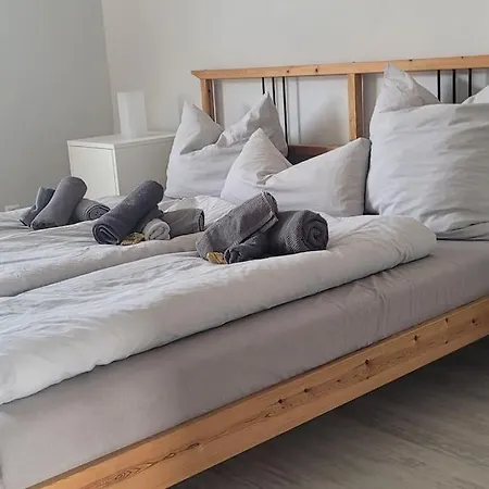 Berg Messe Og, 2 Zimmer, Homeoffice, W-lan 아파트 베르기슈글라트바흐