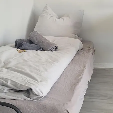 Berg Messe Og, 2 Zimmer, Homeoffice, W-lan 베르기슈글라트바흐