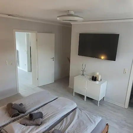 아파트 Berg Messe Og, 2 Zimmer, Homeoffice, W-lan *